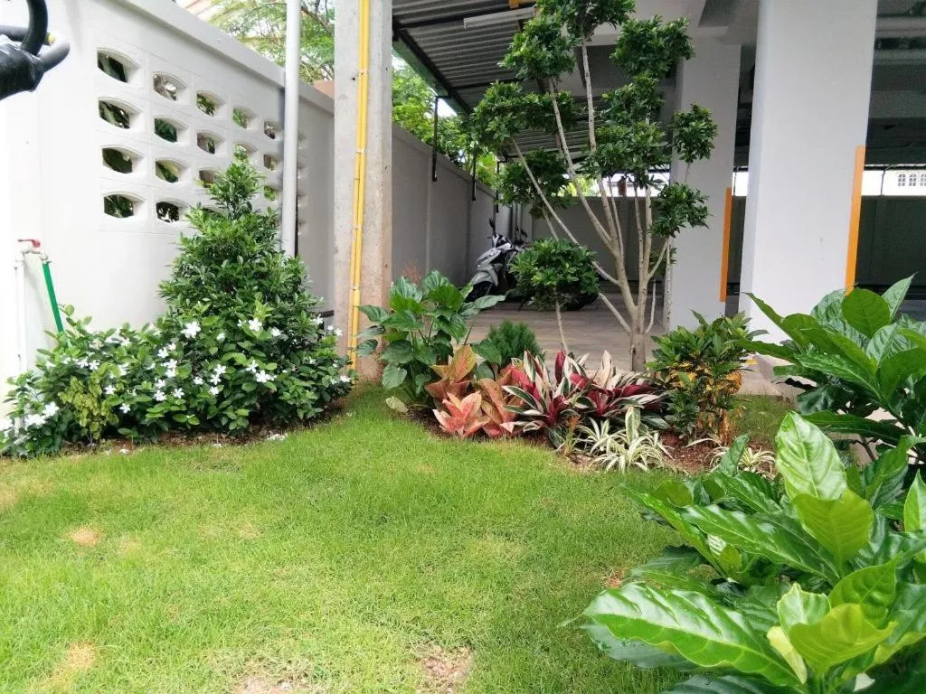 The Vintage Residence