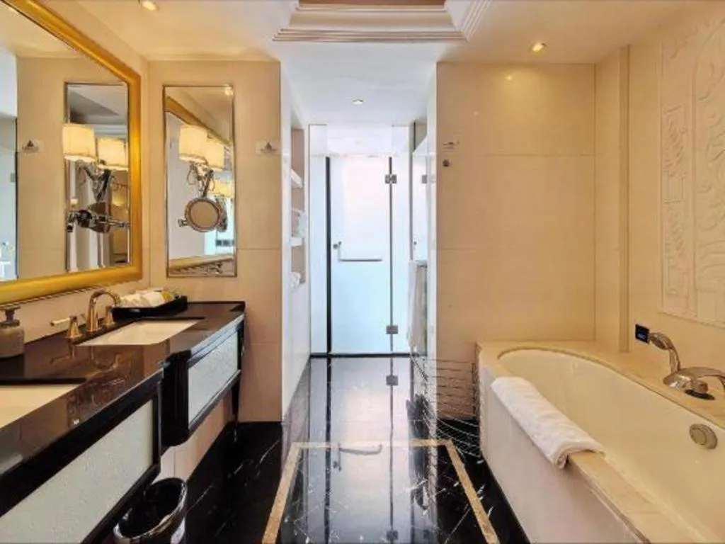 Tongxiang Inspirock Hotel