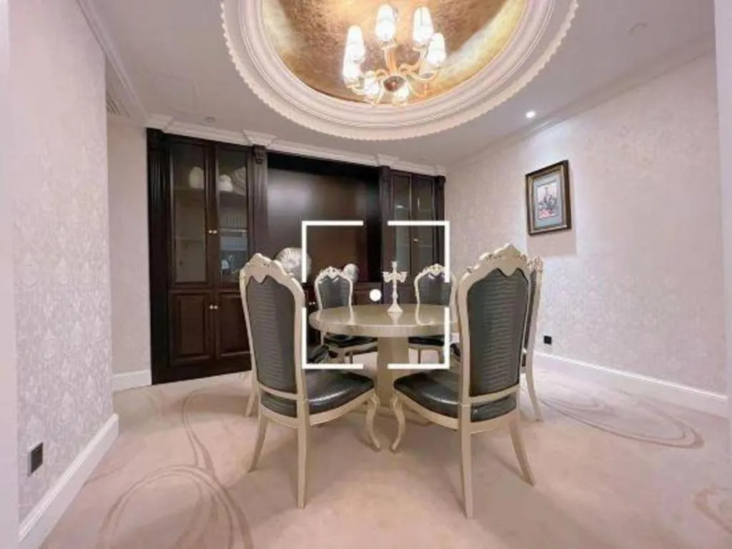 Tongxiang Inspirock Hotel