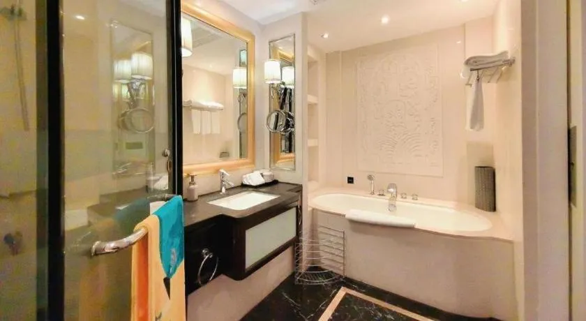 Tongxiang Inspirock Hotel