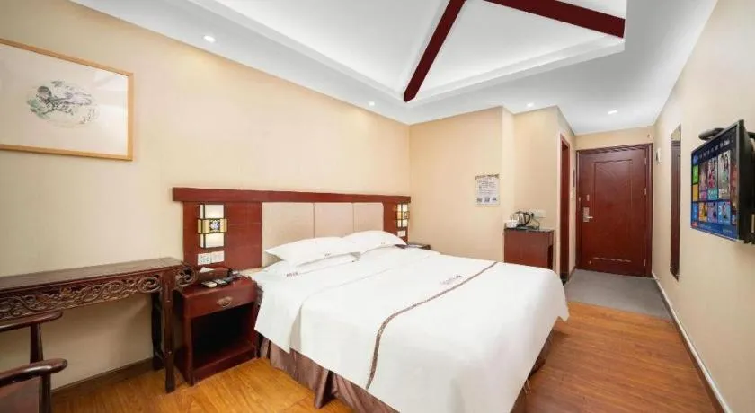 Bed in BOOK PAVILION HOTEL