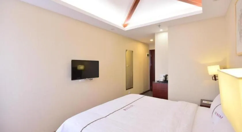 Bed in BOOK PAVILION HOTEL