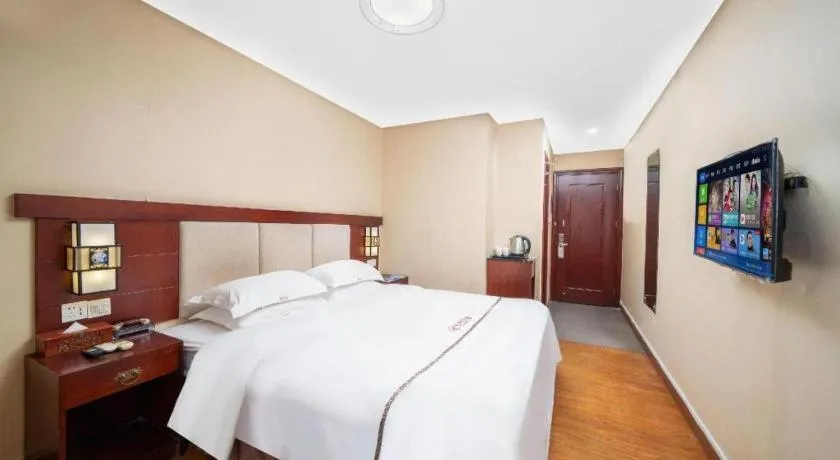 Bed in BOOK PAVILION HOTEL