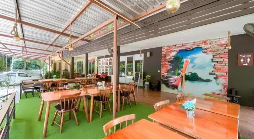 Royal Hill Satun Hotel