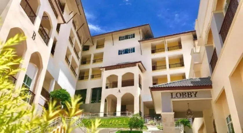 Royal Hill Satun Hotel