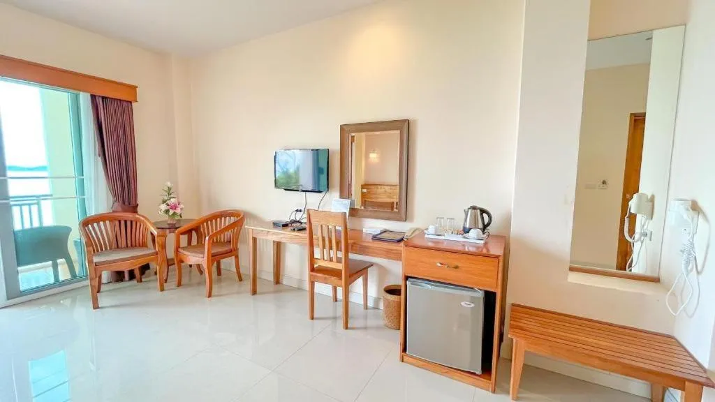 Royal Hill Satun Hotel