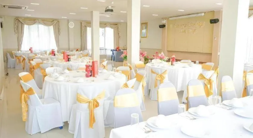 Royal Hill Satun Hotel