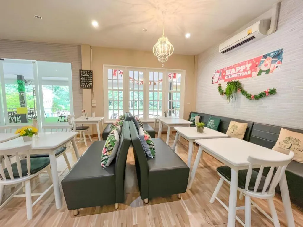 Royal Hill Satun Hotel