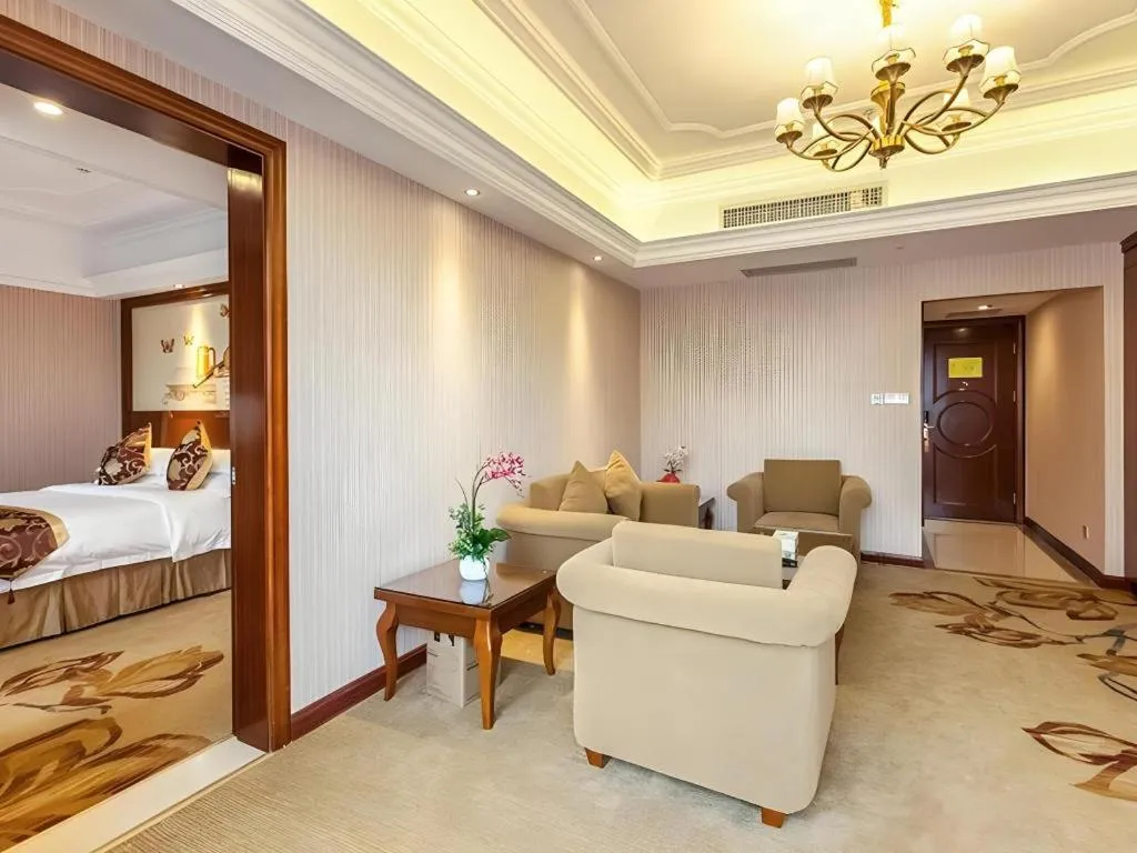 Bed in Vienna International Hotel Nanning Railway Station Mingxiu Road Metro Station