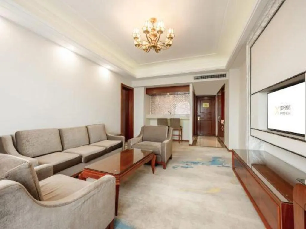 Vienna International Hotel Nanning Railway Station Mingxiu Road Metro Station