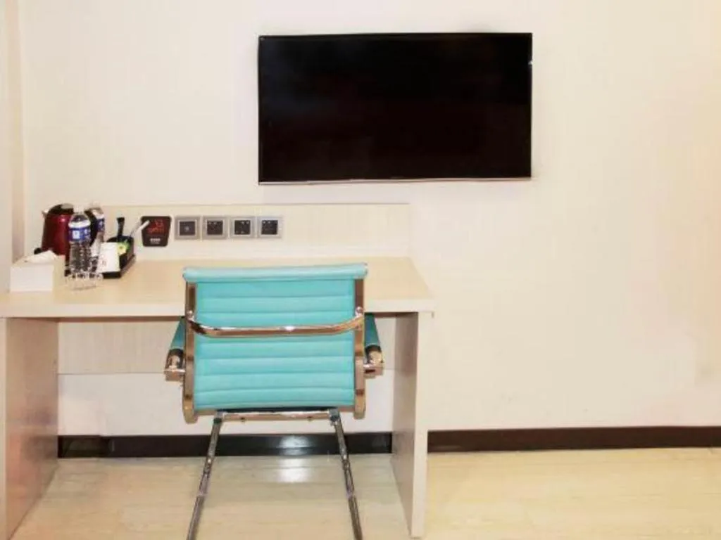 7 Days Premium Beijing Dabaotai Metro Station Luhua Road