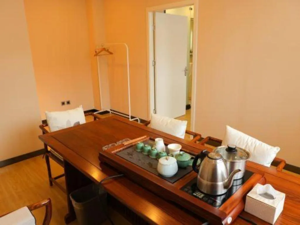 7 Days Premium Beijing Dabaotai Metro Station Luhua Road