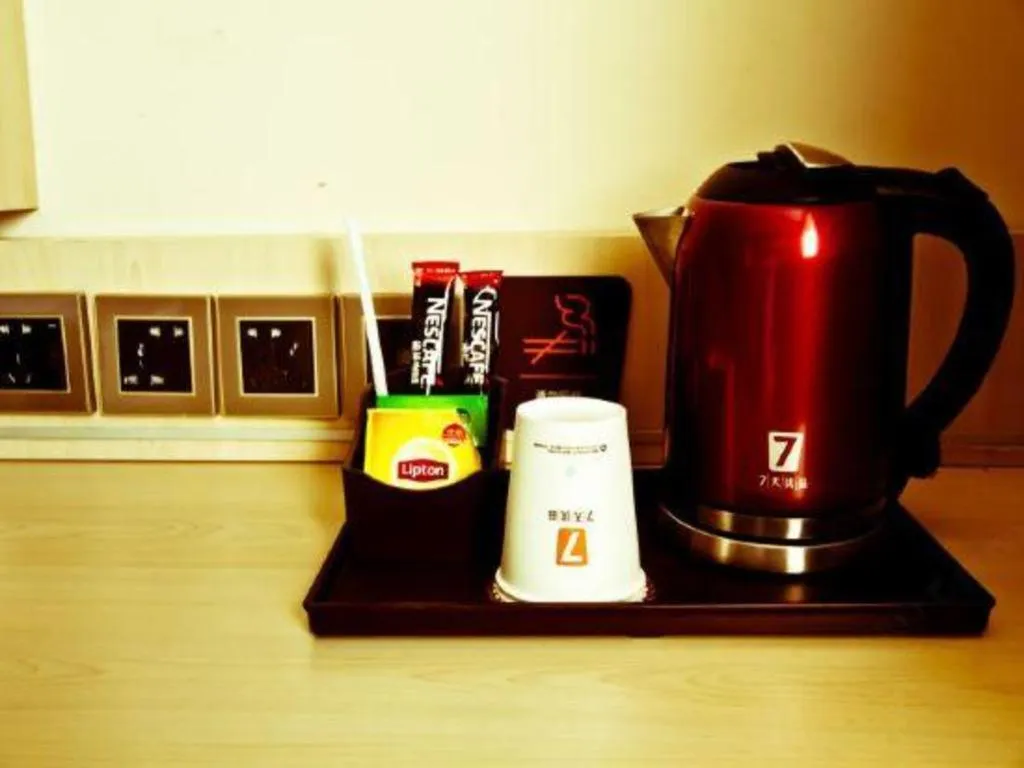 7 Days Premium Beijing Dabaotai Metro Station Luhua Road