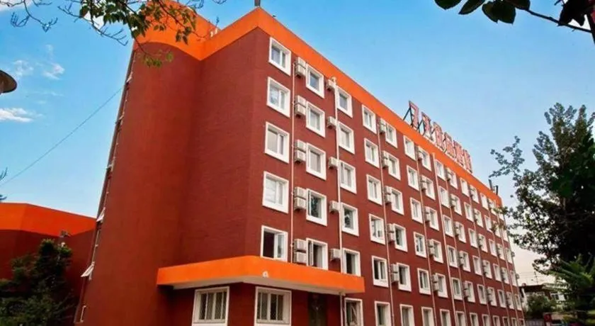 7 Days Premium Beijing Dabaotai Metro Station Luhua Road