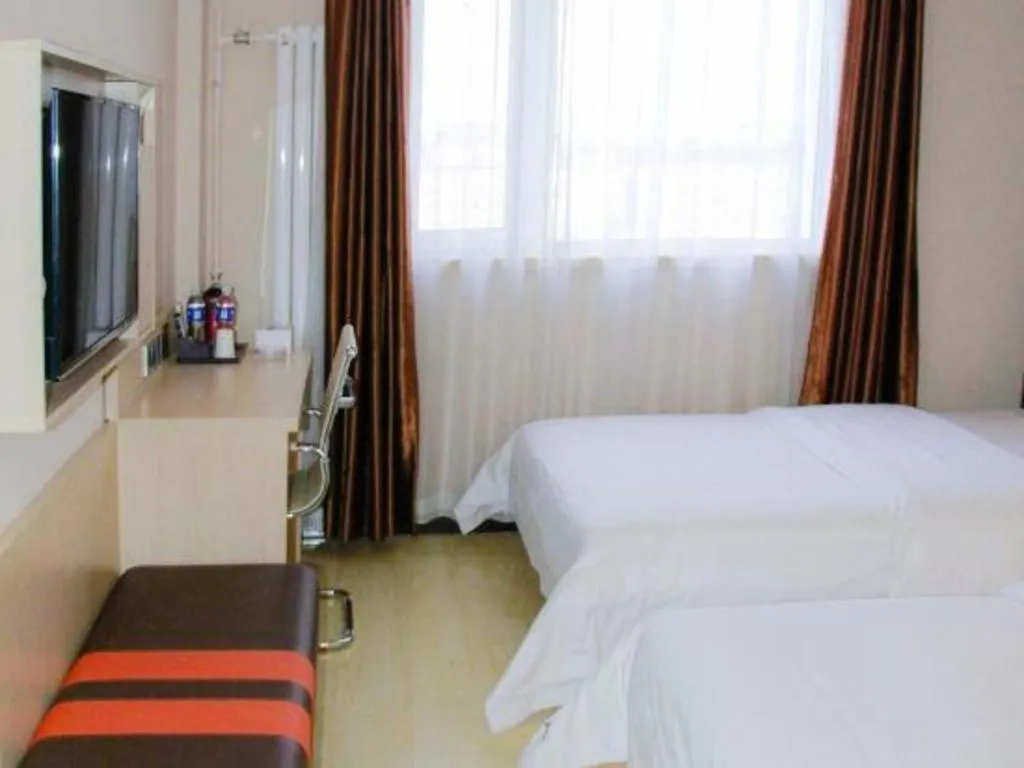 Bed in 7 Days Premium Beijing Dabaotai Metro Station Luhua Road