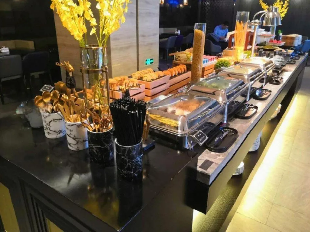 Guangzhou Crystal Orange Hotel