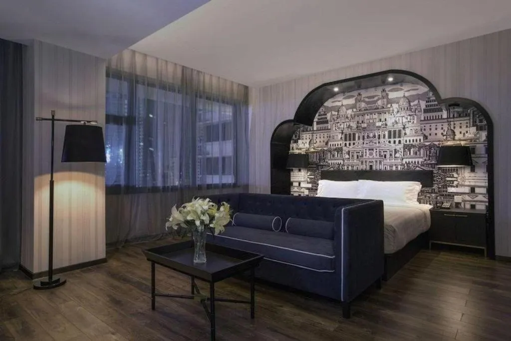 Bed in Guangzhou Crystal Orange Hotel