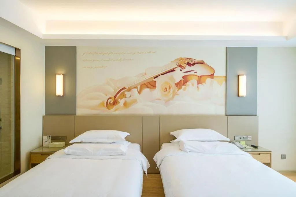 Bed in Vienna International Hotel Chengdu New International Conference and Exhibition Center Branch