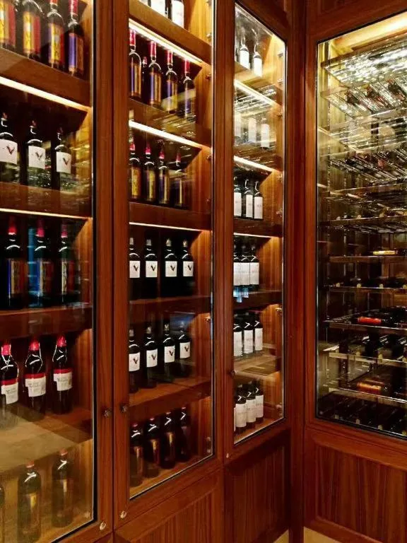 Laibor international hotel