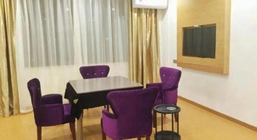 GreenTree Inn Shangrao Qianshan hekou old town Xinjiang longting shell hotel