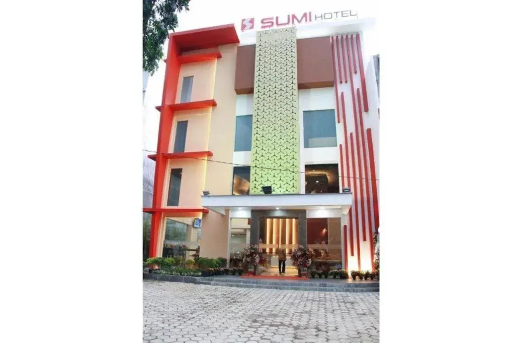Sumi Hotel Surabaya Sumi Hotel Surabaya
