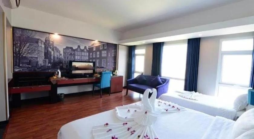 Bed in Jacosmo Hotel & Spa