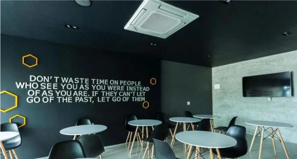 Seven bee boutique hotel