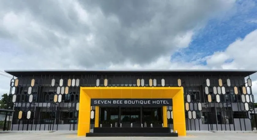 Seven bee boutique hotel