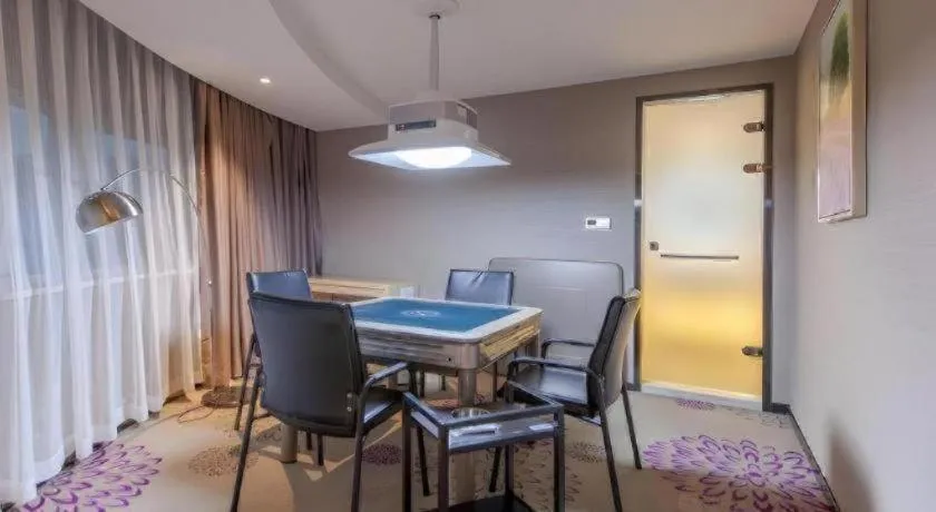 Lavande Hotel Wuhan Jianghan Road Subway Station