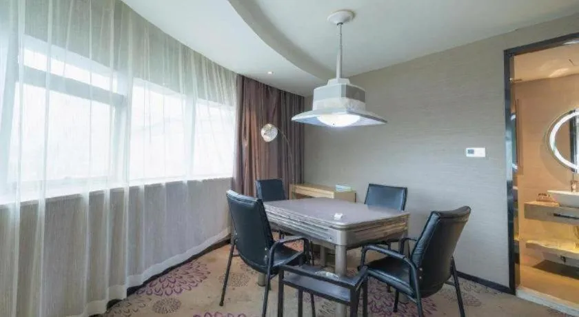 Lavande Hotel Wuhan Jianghan Road Subway Station