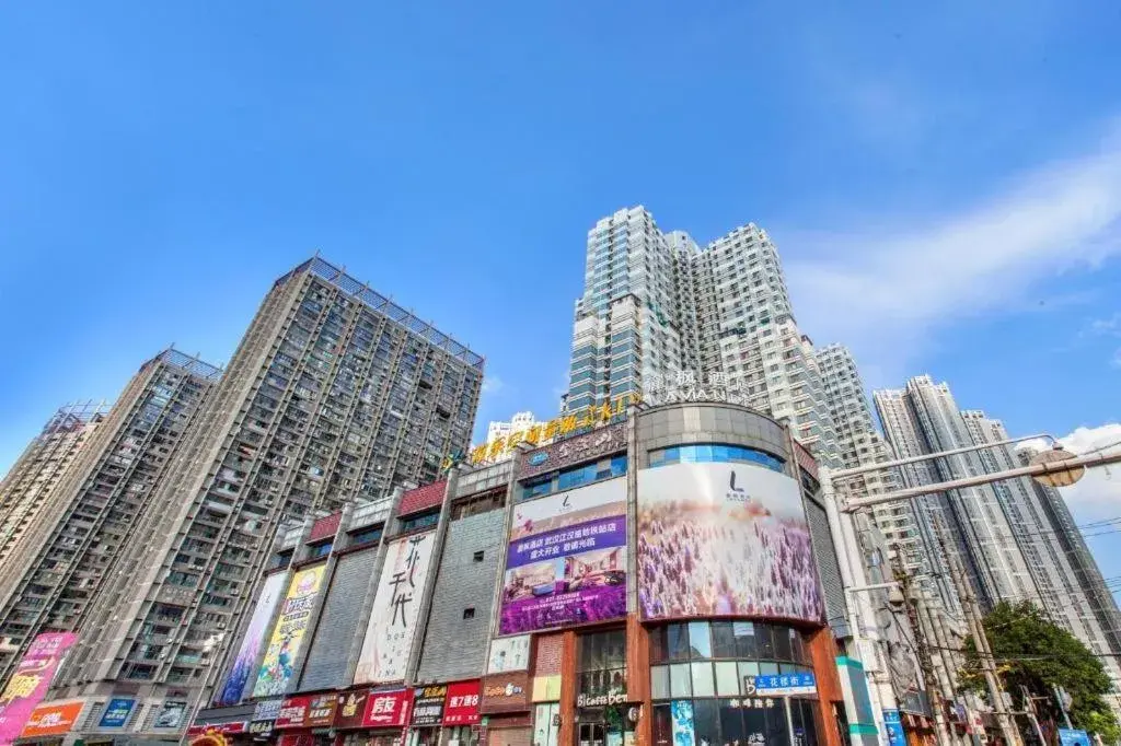 Lavande Hotel Wuhan Jianghan Road Subway Station Lavande Hotel Wuhan Jianghan Road Subway Station