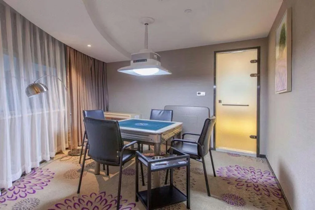 Lavande Hotel Wuhan Jianghan Road Subway Station