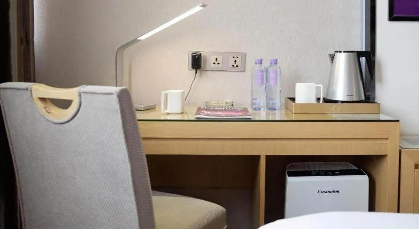 Lavande Hotel Guangzhou Shangxiajiu Pedestrian Street Hualin Temple Metro Station