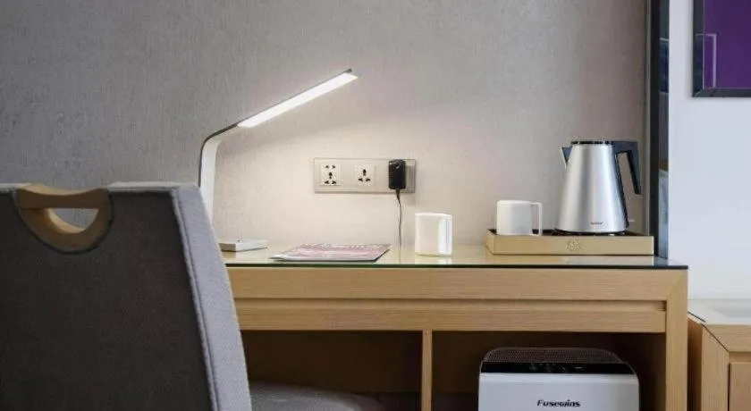 Lavande Hotel Guangzhou Shangxiajiu Pedestrian Street Hualin Temple Metro Station