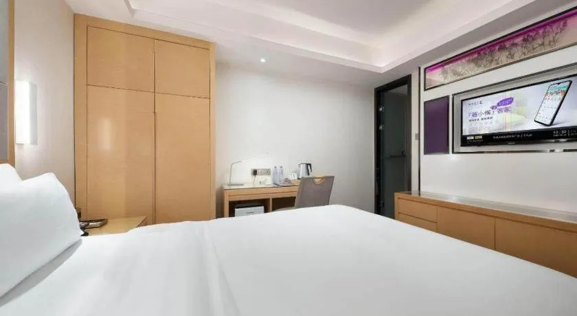 Bed in Lavande Hotel Guangzhou Shangxiajiu Pedestrian Street Hualin Temple Metro Station
