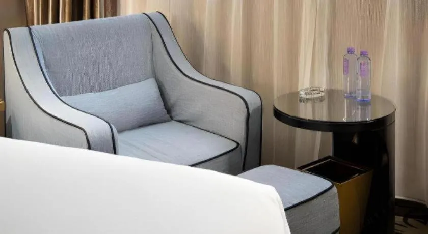 Lavande Hotel Guangzhou Shangxiajiu Pedestrian Street Hualin Temple Metro Station