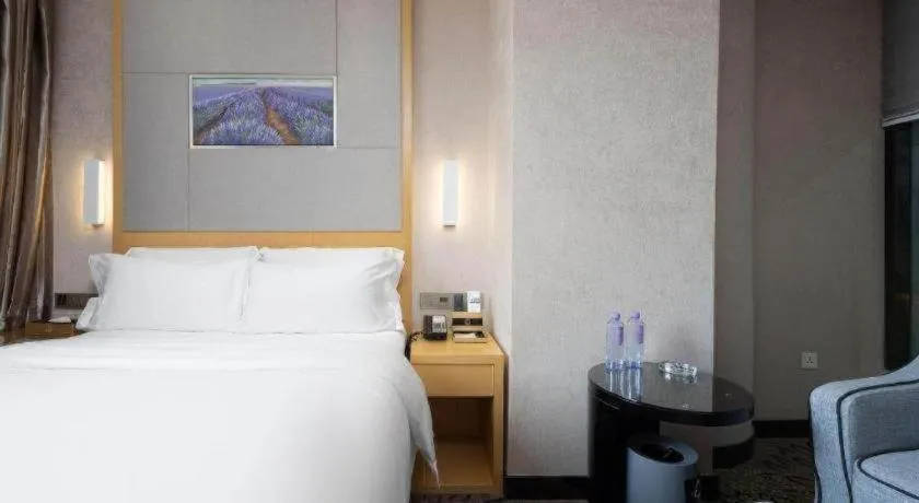 Bed in Lavande Hotel Guangzhou Shangxiajiu Pedestrian Street Hualin Temple Metro Station