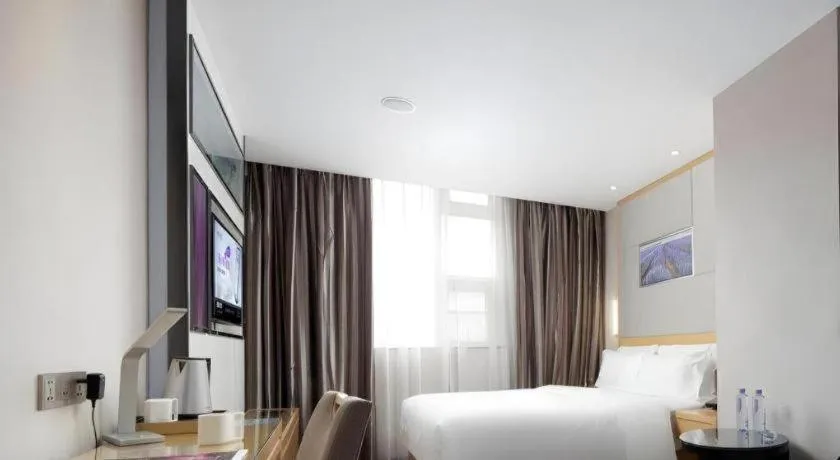 Bed in Lavande Hotel Guangzhou Shangxiajiu Pedestrian Street Hualin Temple Metro Station