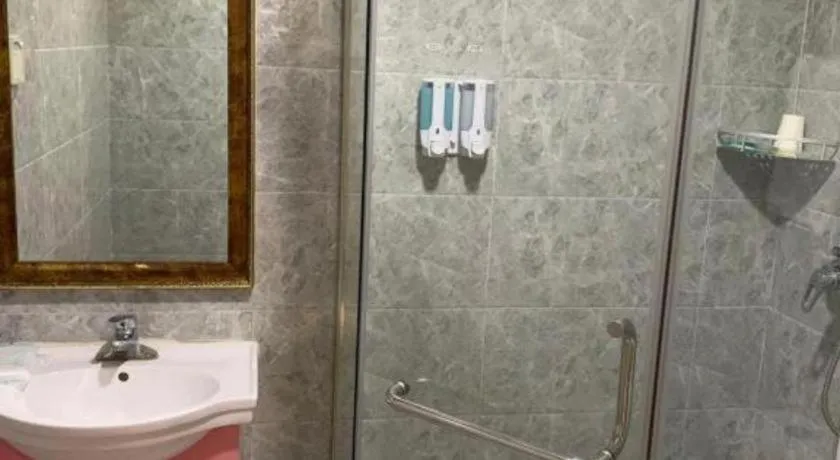 Pai Hotel Tianjin Binguan Metro Station Municipal Government