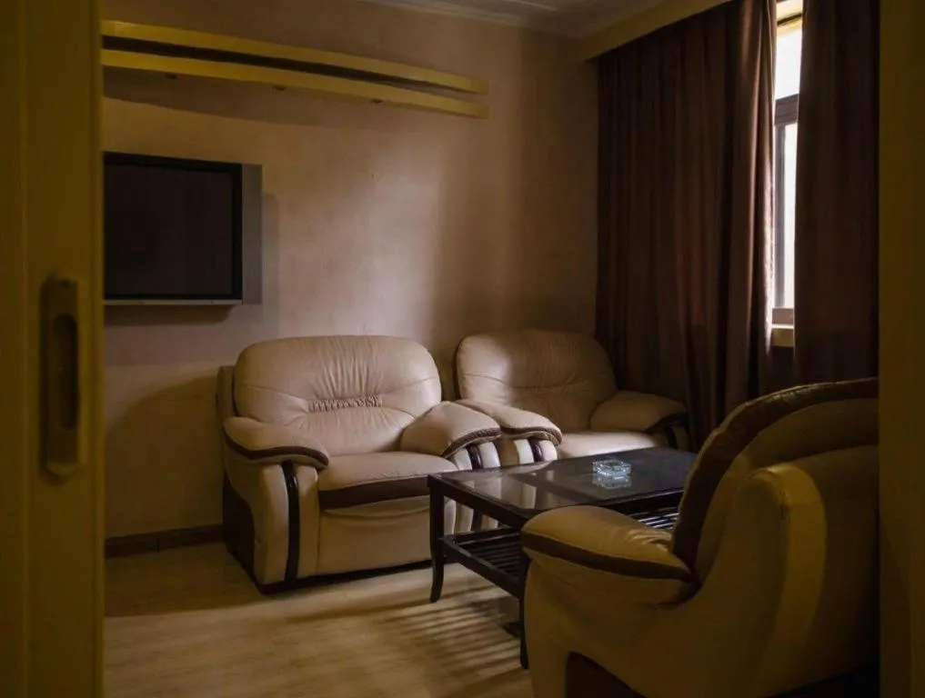 Pai Hotel Tianjin Binguan Metro Station Municipal Government