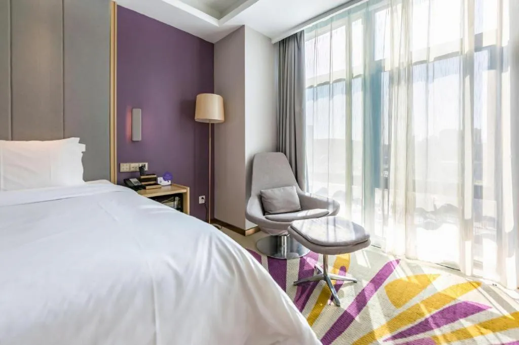 Bed in Lavande Hotel Beijing Olympic Village bird nest