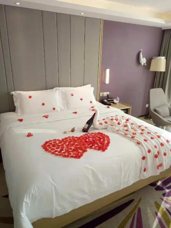 Bed in Lavande Hotel Beijing Olympic Village bird nest