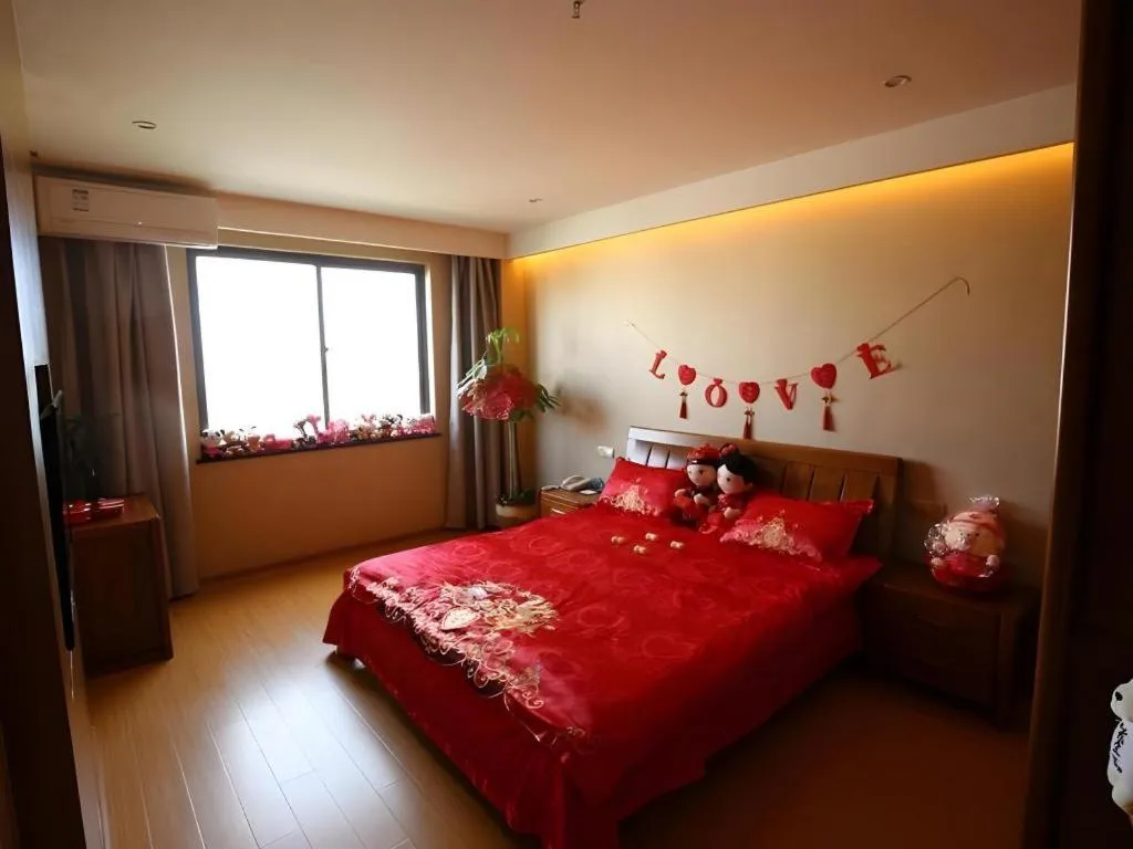 Bed in GreenTree Inn Xuancheng Jingxian Wannan First Street Express Hotel
