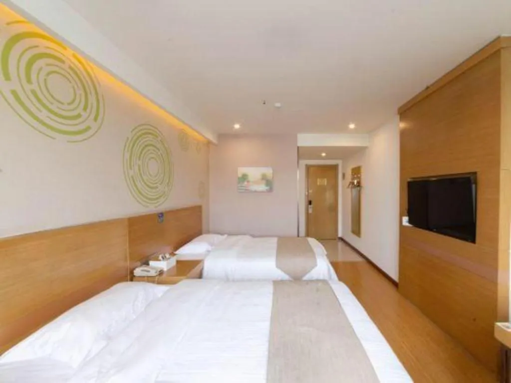 Bed in GreenTree Inn Xuancheng Jingxian Wannan First Street Express Hotel