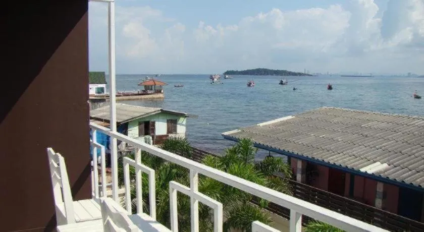 Sea beach Koh Larn 2 Hotel