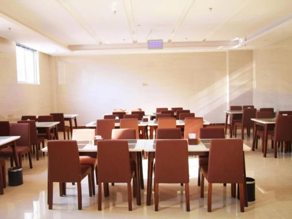 GreenTree Inn Heze Danxian Shangmaocheng Business Branch