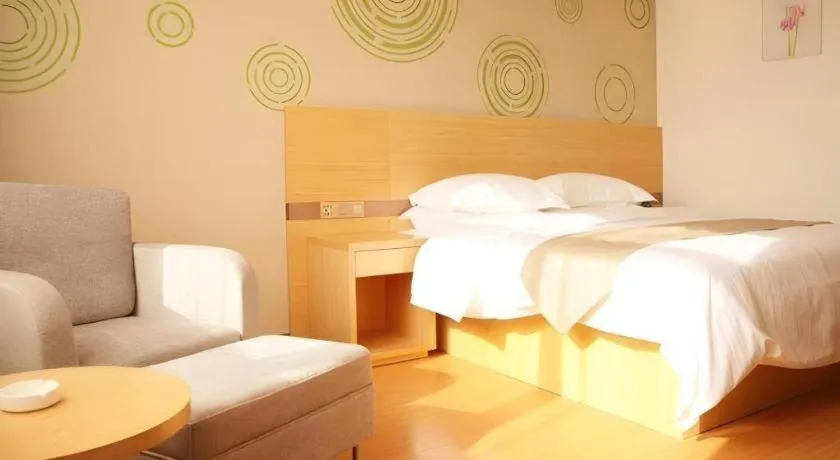 Bed in GreenTree Inn Heze Danxian Shangmaocheng Business Branch