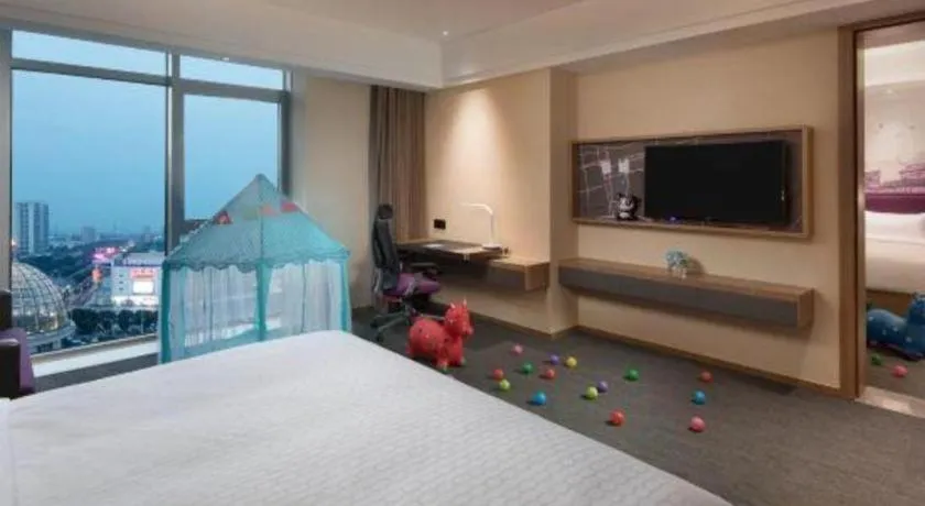Bed in Hampton by Hilton Suzhou XiangCheng