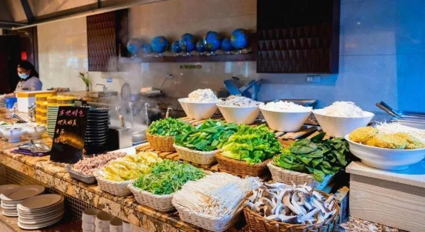 Taishun Xiangzhou New Century Hotel