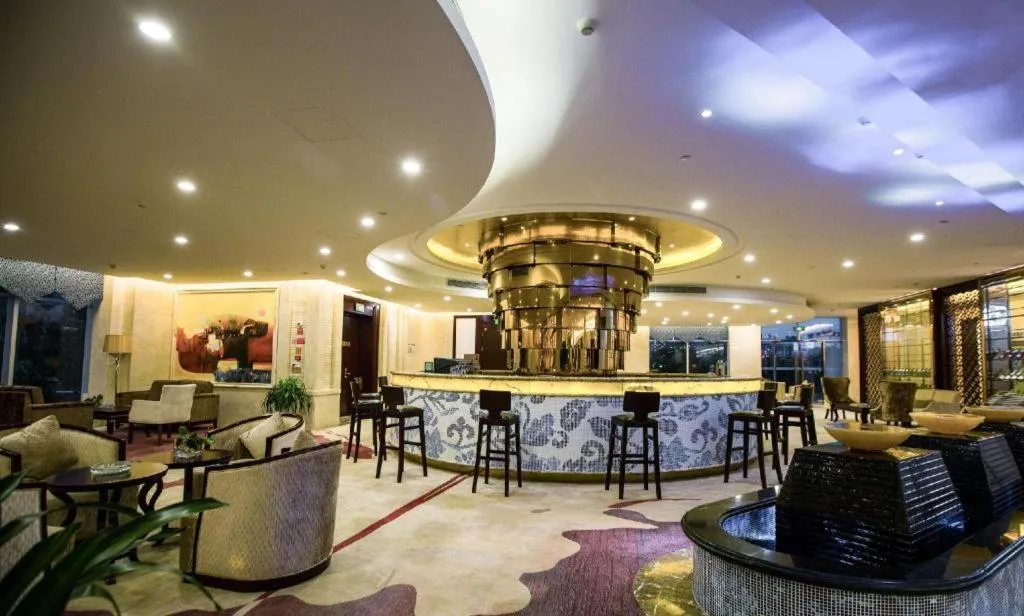 Taishun Xiangzhou New Century Hotel